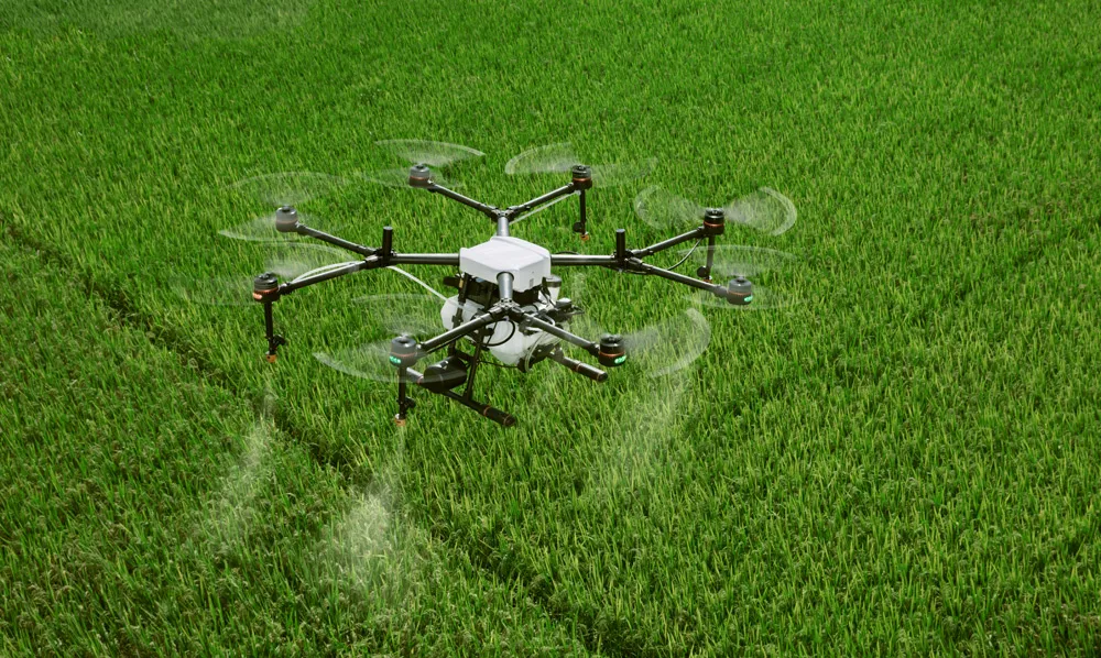 ドローン農薬散布