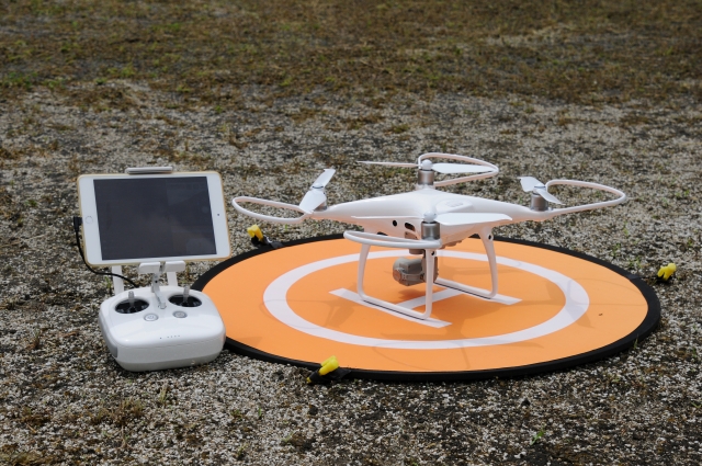 ドローン機体