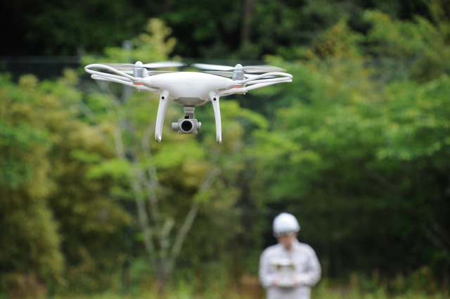 ドローン操縦