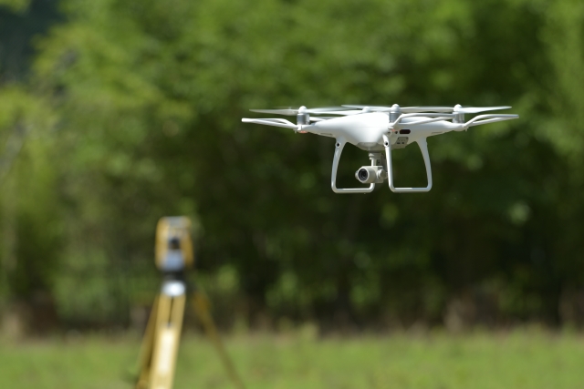 ドローン測量のやり方が丸わかり！現場で役立つ準備・飛行手順まとめ