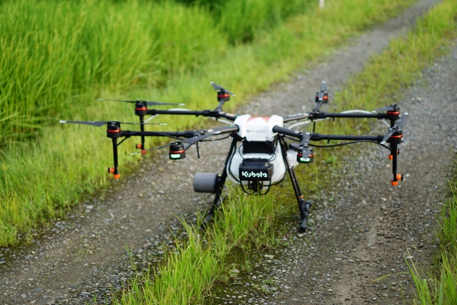 ドローン機体