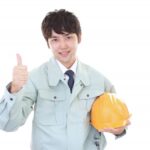 作業服を着た男性